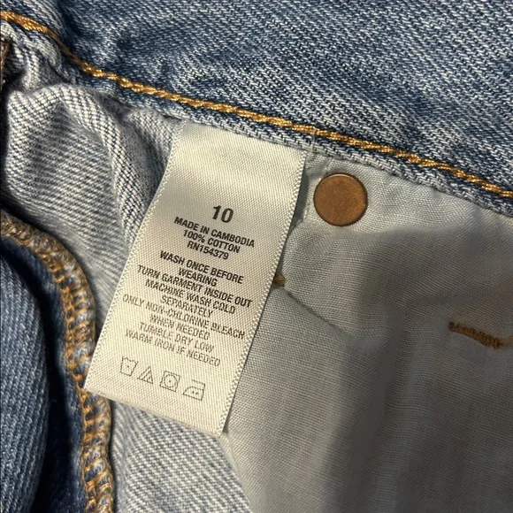 Aeropostale Size 10 Distressed Mom Short Jean Shorts - Picture 5 of 11